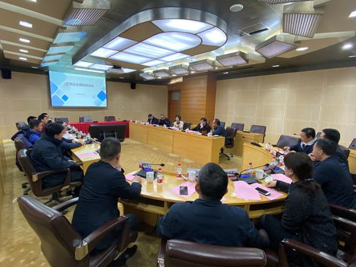 上海市科委書記徐楓走訪科技創業中心，調研孵化基地與技術服務工作